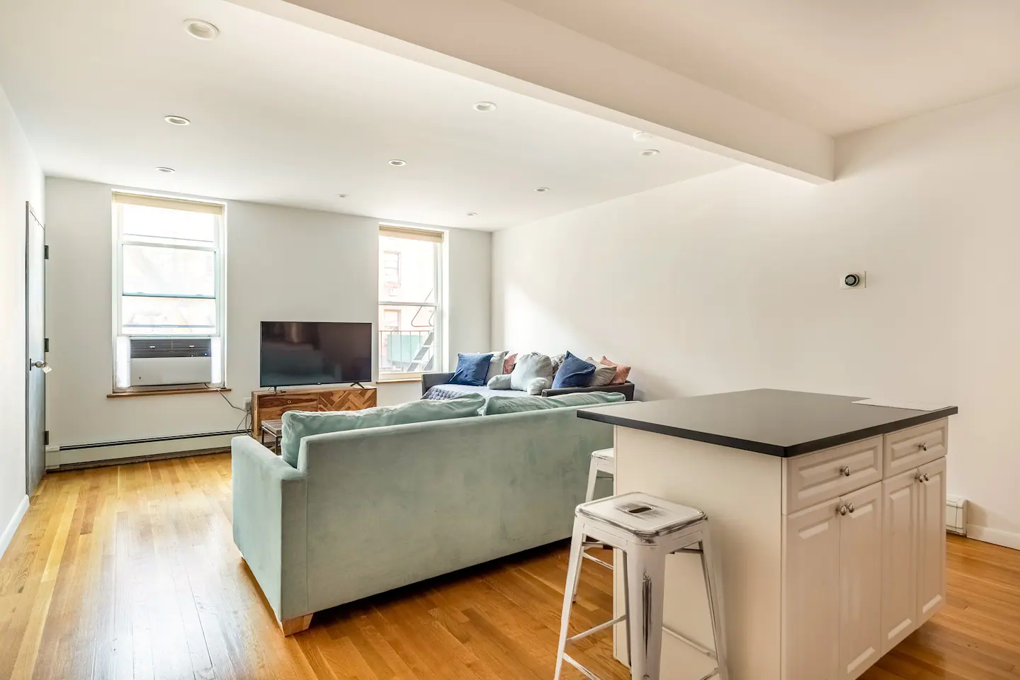 509 · East Village — 5
